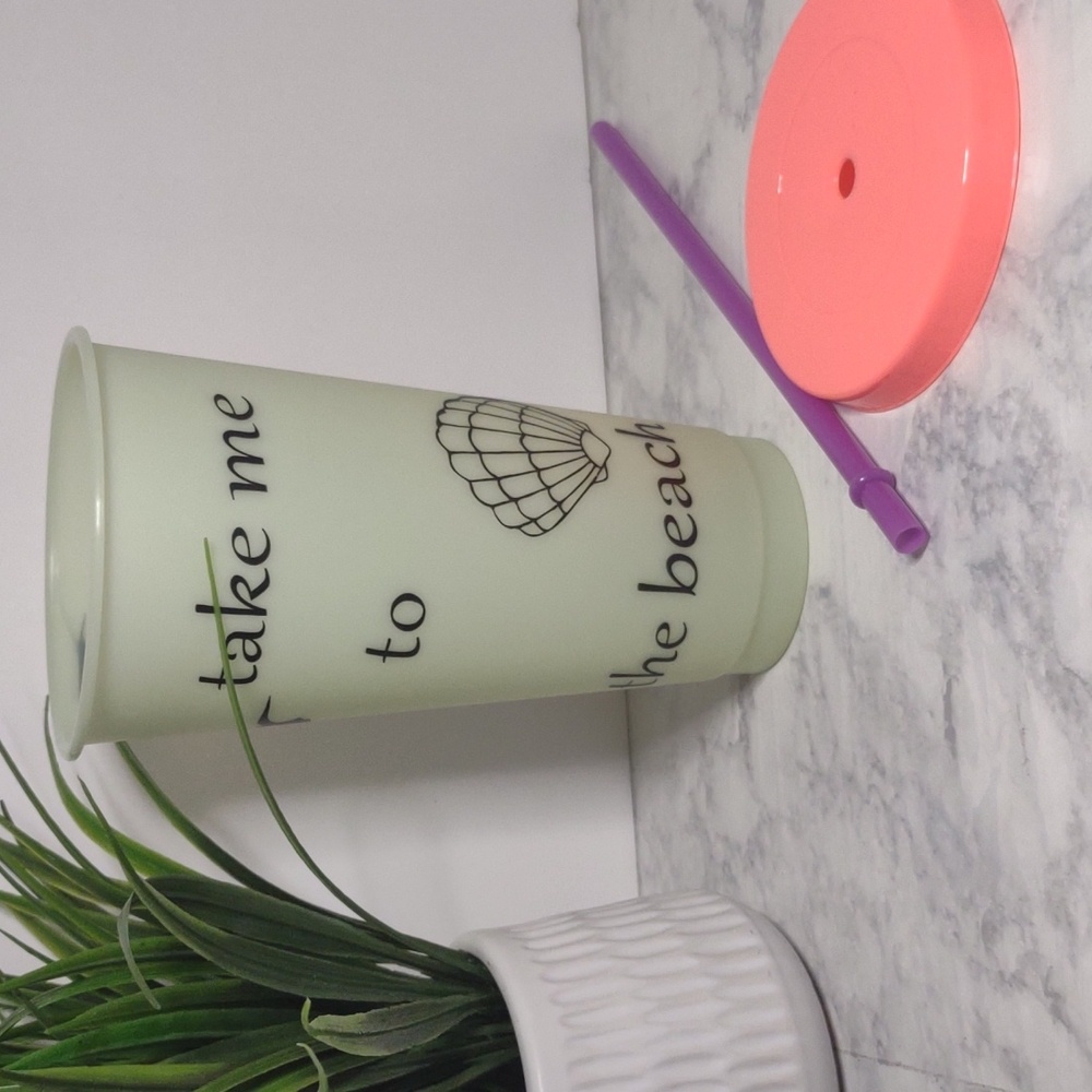 Personalized plastic cup